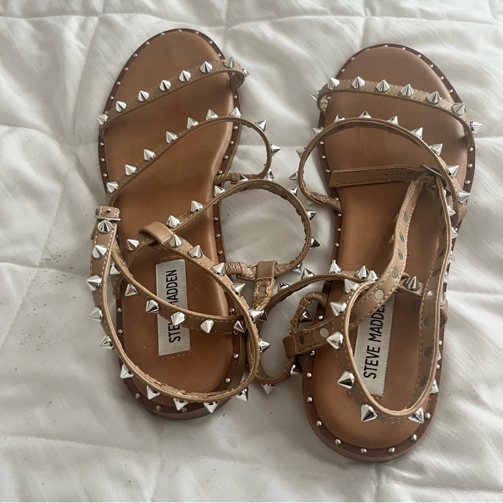 Steve Madden Tan Studded Sandals